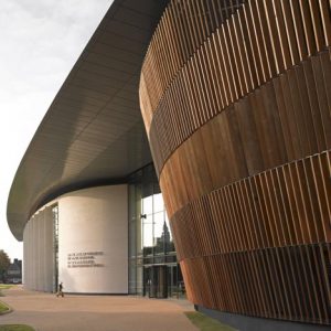 dezeen_royal-welsh-college-of-music-and-drama-by-bfls-01