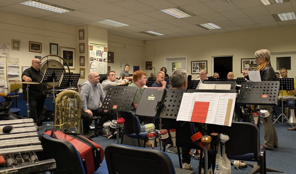 Ailís rehearsing with the Hammonds Band.